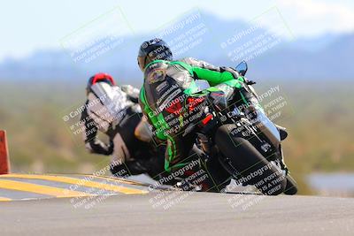 media/Oct-09-2022-SoCal Trackdays (Sun) [[95640aeeb6]]/Turn 9 Backside (120pm)/